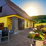 Appartement Ferienwohnung-direkt-am-skihang Mit Sauna Oberwiesenthal