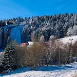 Apartment Ferienwohnung-direkt-am-skihang Mit Sauna Oberwiesenthal
